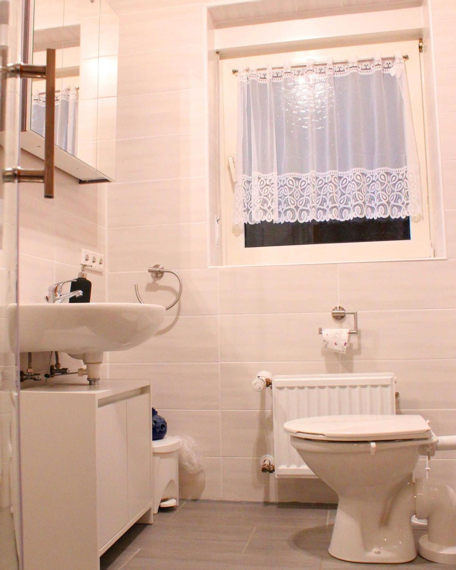 Ferienwohnung Domes-Kreuzer Bad Zwesten Luaran gambar